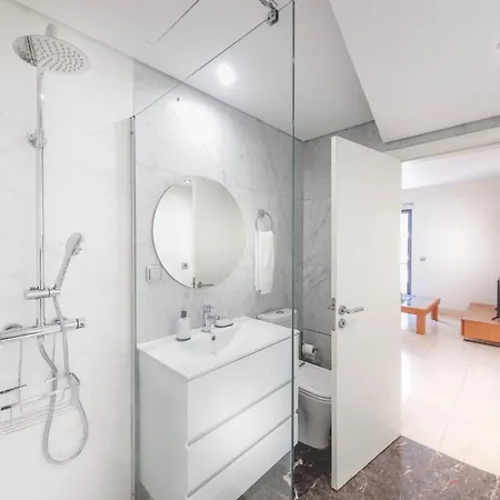 Forum Madeira Фуншал