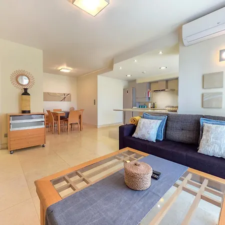 Forum Madeira Апартаменты *