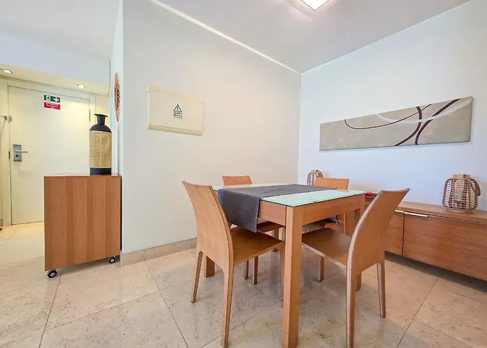 Forum Madeira Apartmán *