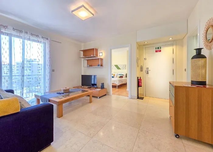 Forum Madeira Apartmán *