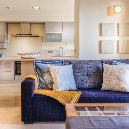 Apartamento Forum Madeira *